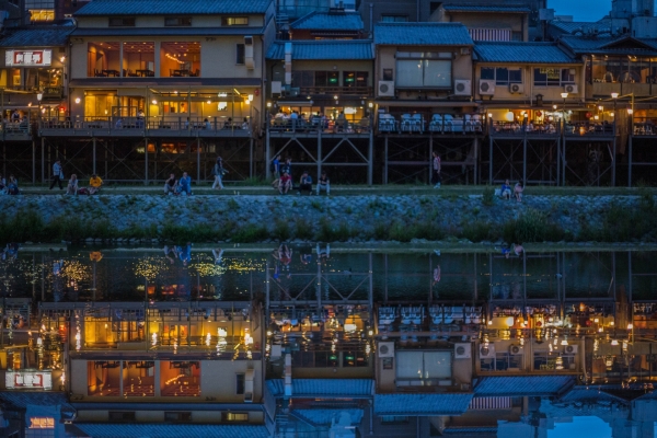 Relax by the riverside with kawadoko in Kyoto