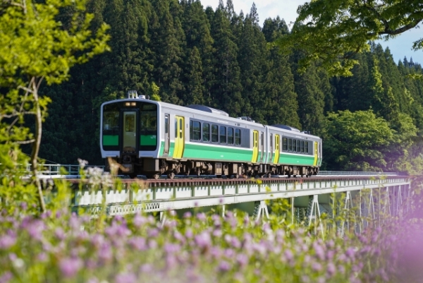 Welcome back, Tadami Line! I rode the entire Tadami Line, and you should try it too